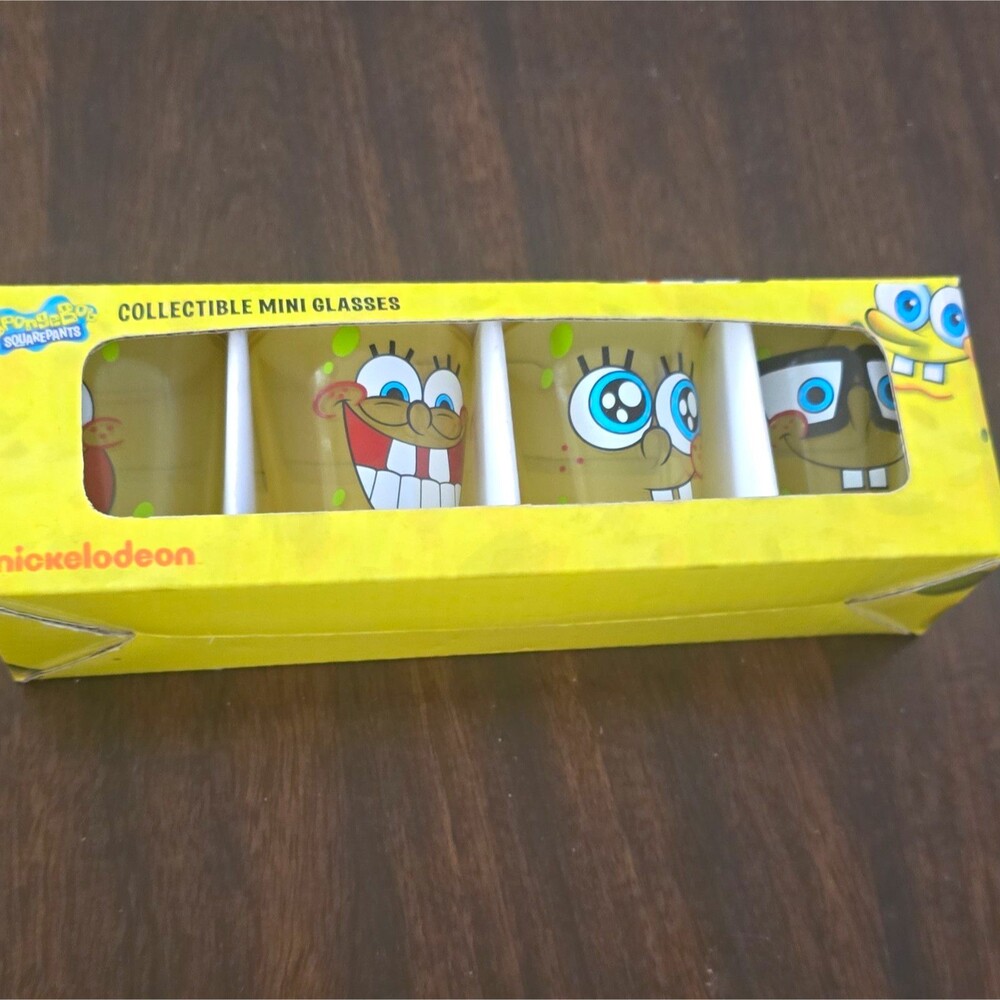 Nickelodeon SpongeBob SquarePants 4pc Mini Glass Set 1.5 fl oz Painted